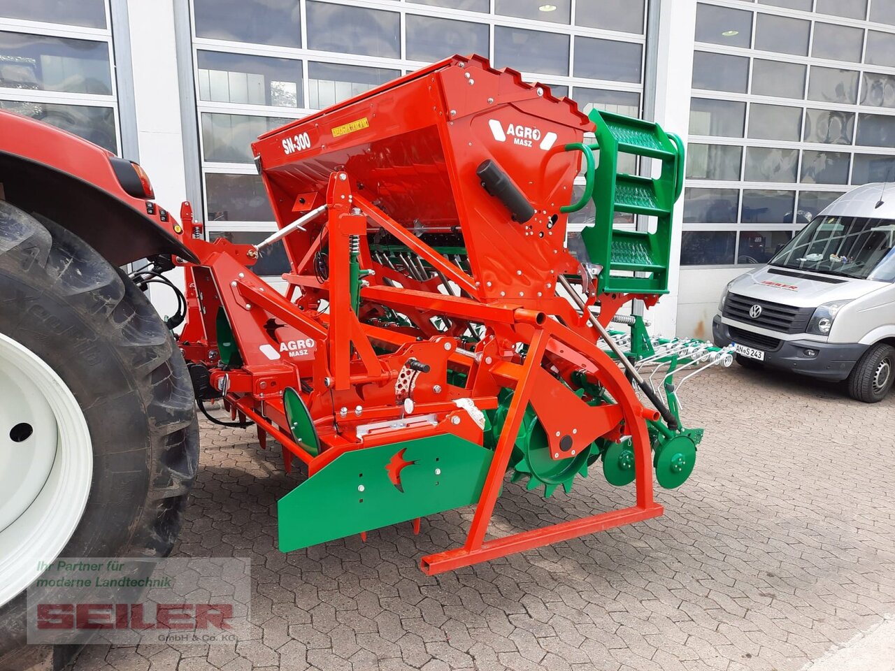 Agro-Masz ANA 30 + SN 300 - Combine seed drill: picture 3