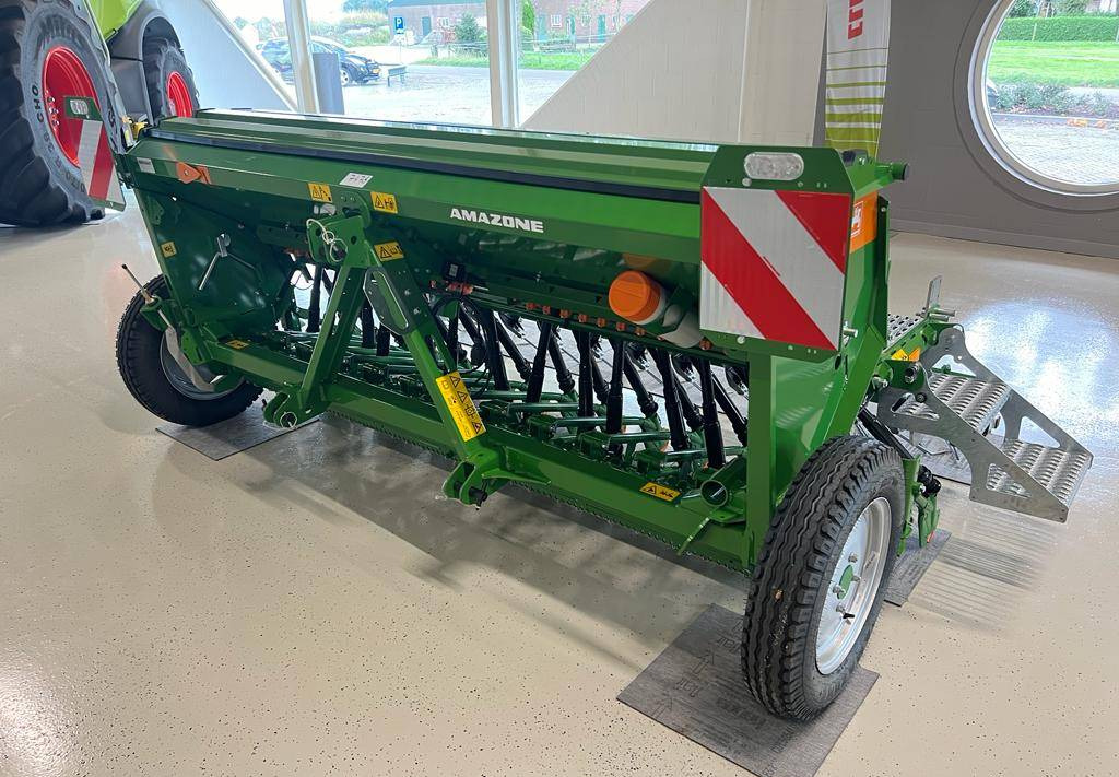 Amazone D9-3000 Special  - Seed drill: picture 1