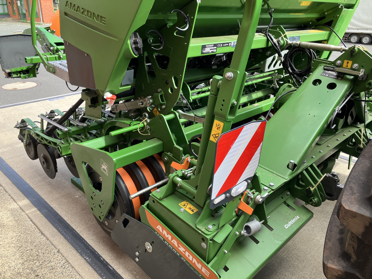 Amazone KG 3001   Cataya 3000 Super - Seed drill: picture 3