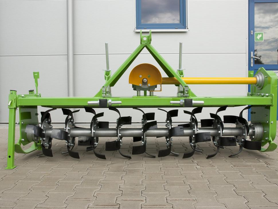 Bomet Bodenfräsen / Rotary tiller / Rotavator / Vangatrice / Glebogryzarka 2 m - Rotavator: picture 1