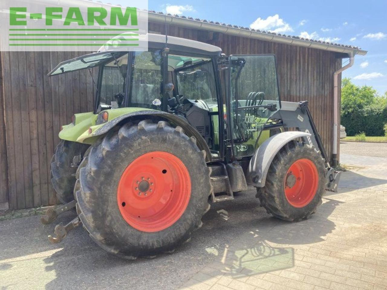 CLAAS axos 340 - Farm tractor: picture 1