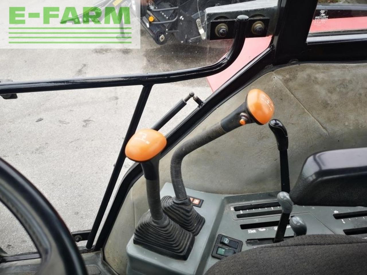 Farm tractor Case-IH 4210 a: picture 6