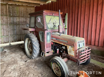 Case-IH 444 - Farm tractor: picture 1