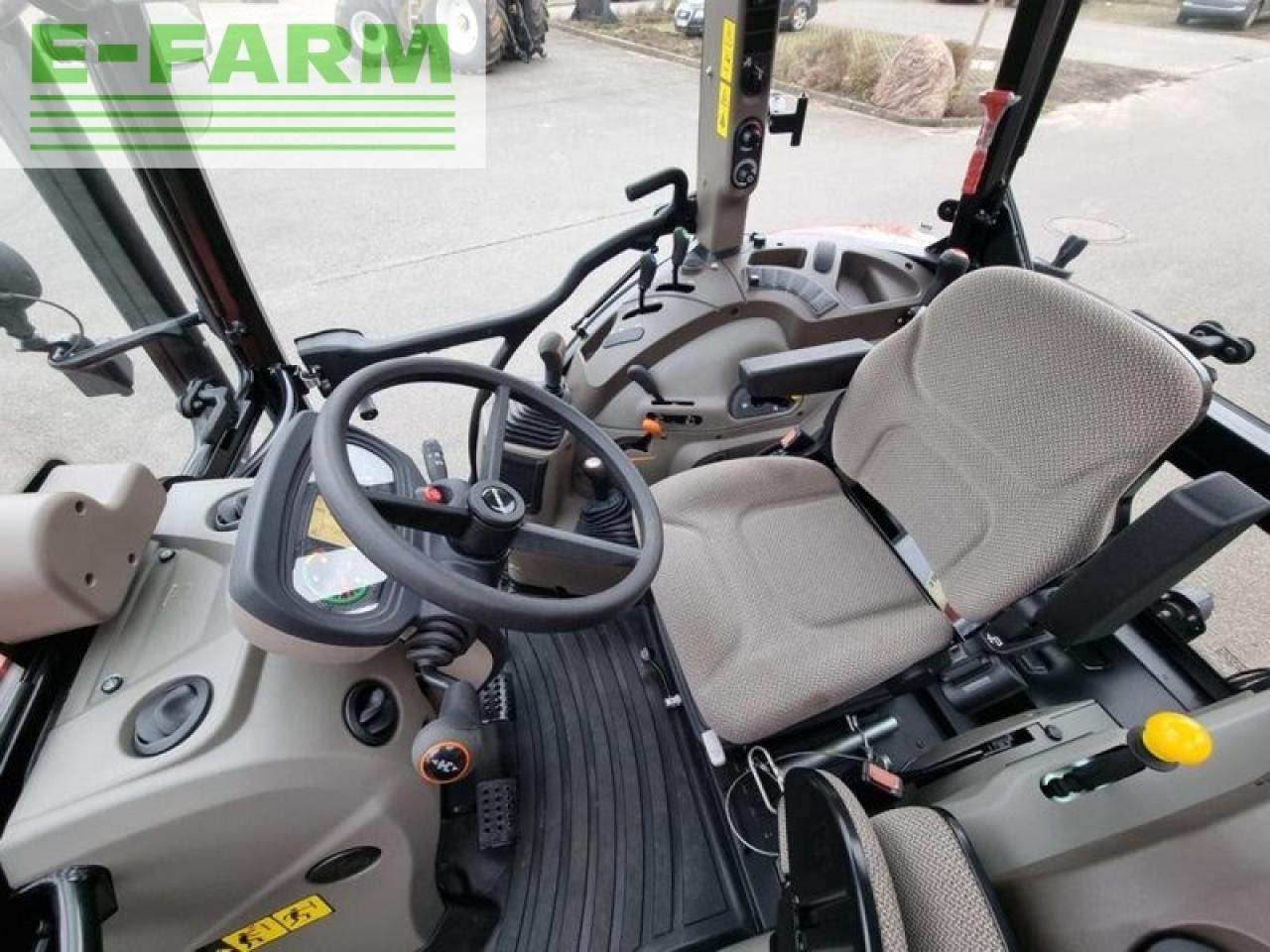 Case-IH farmall 75 c - Farm tractor: picture 3