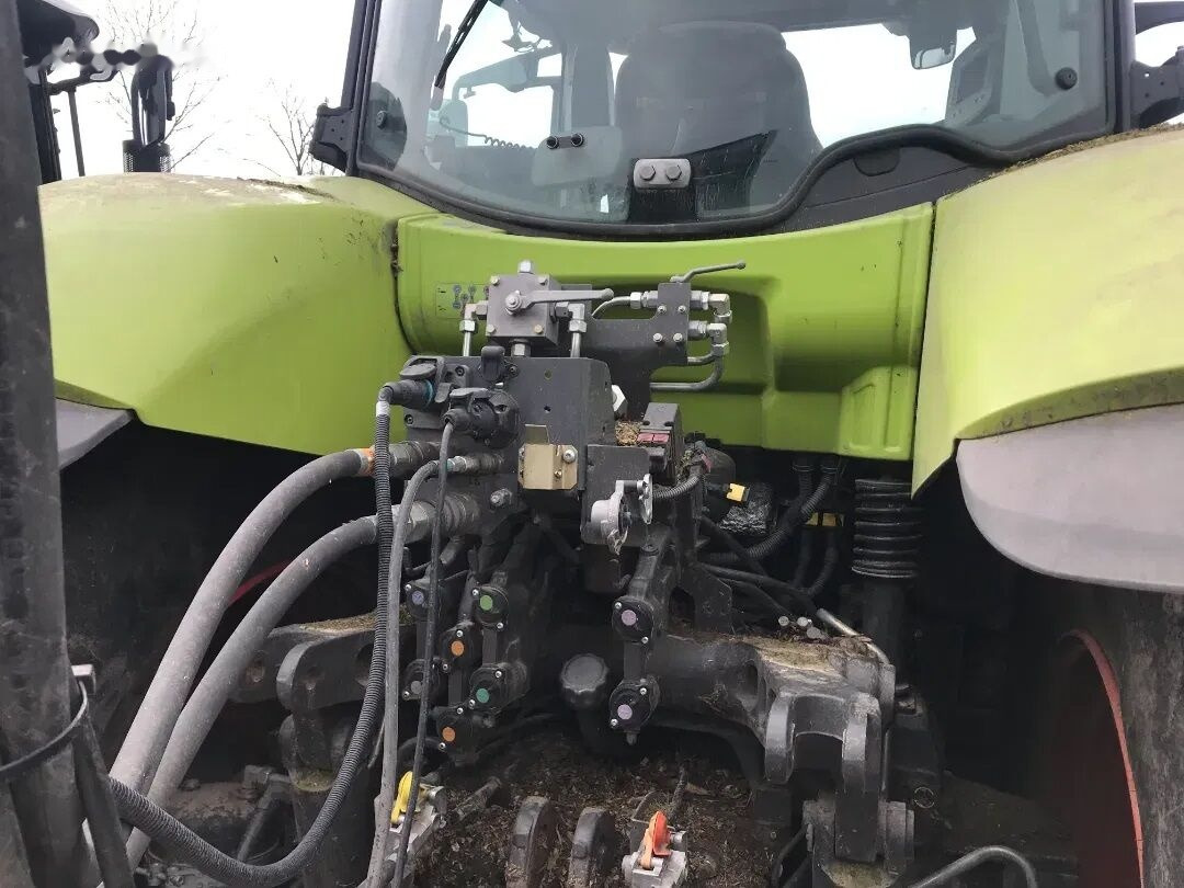Claas AXION 850 - Farm tractor: picture 1