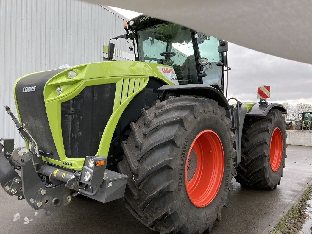 Claas XERION 5000 TRAC - Farm tractor: picture 5