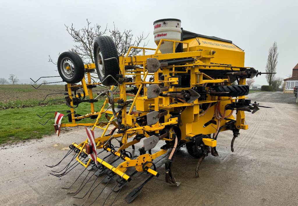 Claydon hybrid 4m drill  - Seed drill: picture 2