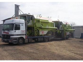 CLAAS  - Combine harvester