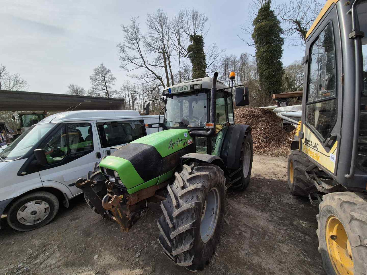 DEUTZ-FAHR AGROFARM 85 - Farm tractor: picture 2