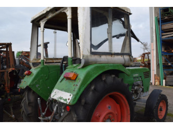 Farm tractor Deutz-Fahr D4006: picture 4