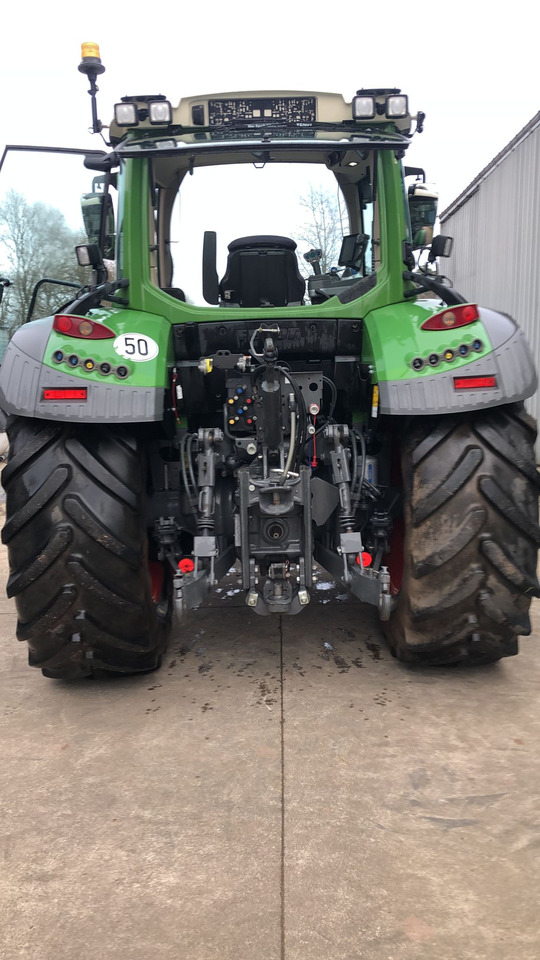 FENDT 514 VARIO S4 - Farm tractor: picture 4
