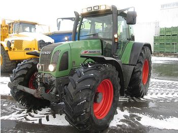 FENDT 712 Vario - Farm tractor