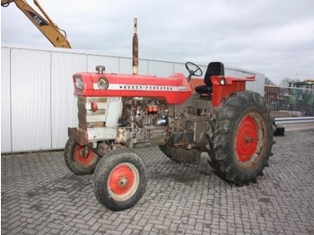 Massey Ferguson 1100 - Farm tractor