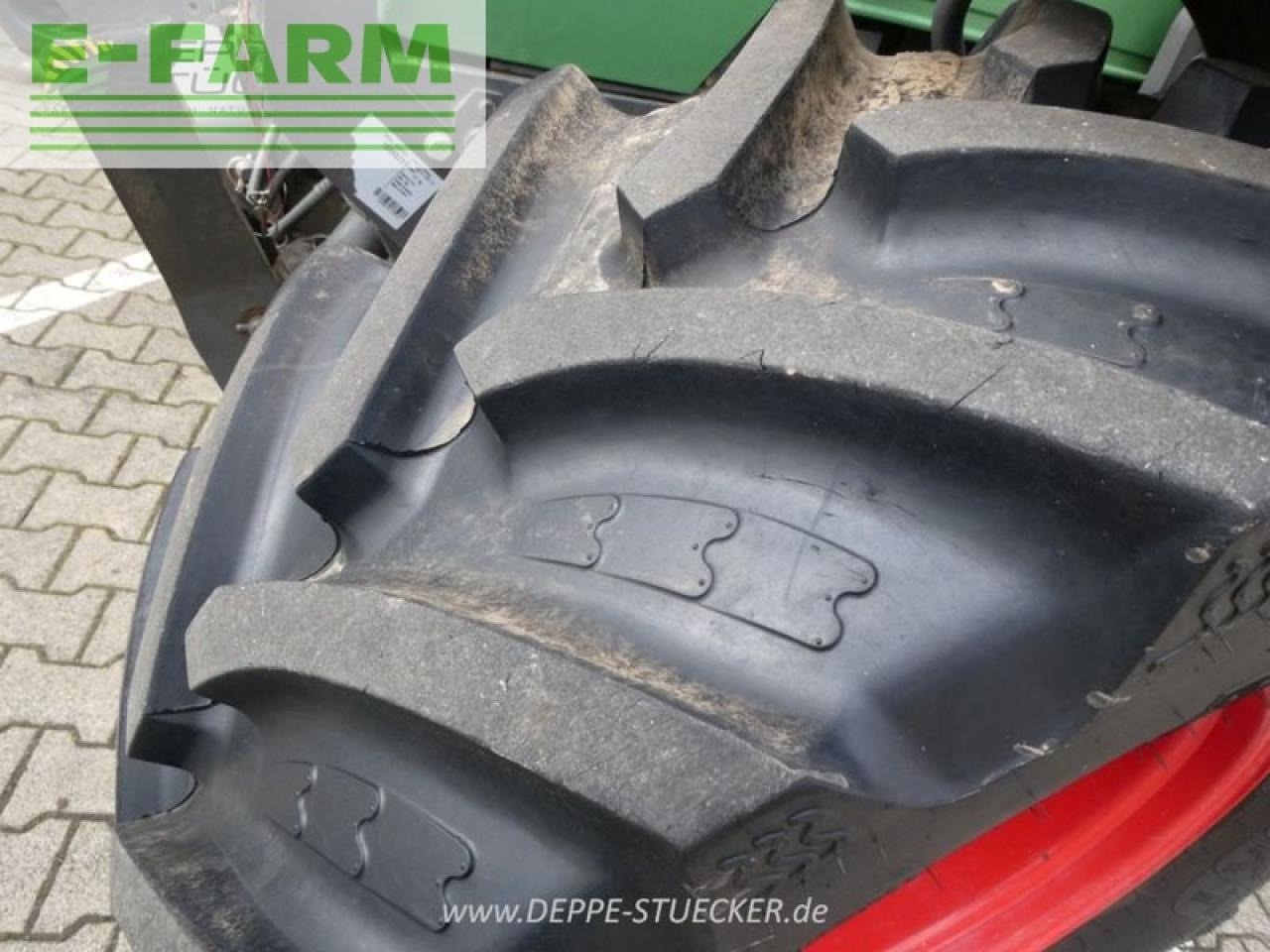 Farm tractor Fendt 412 vario: picture 9