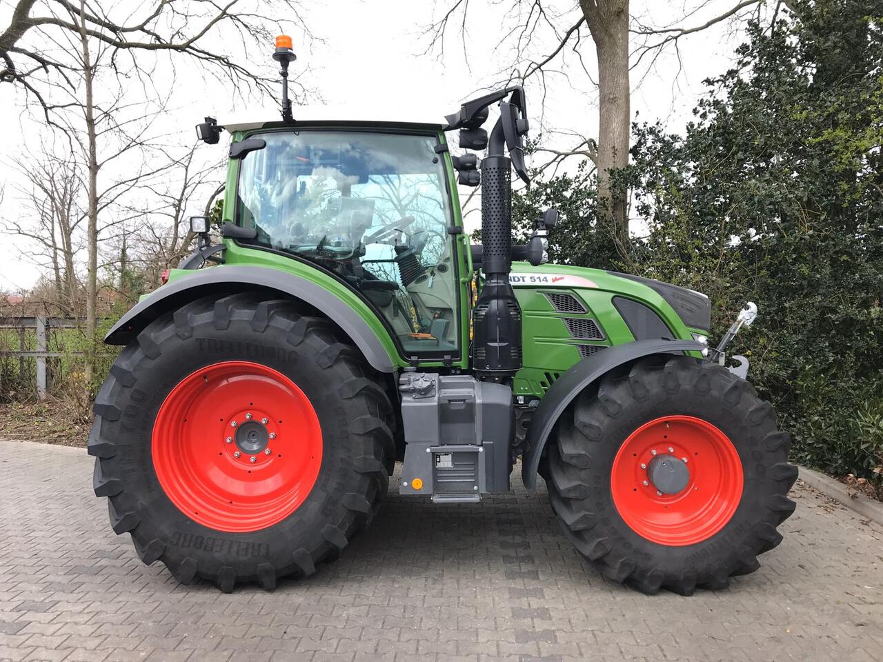 Fendt 514 Vario S4 ProfiPlus - Farm tractor: picture 4