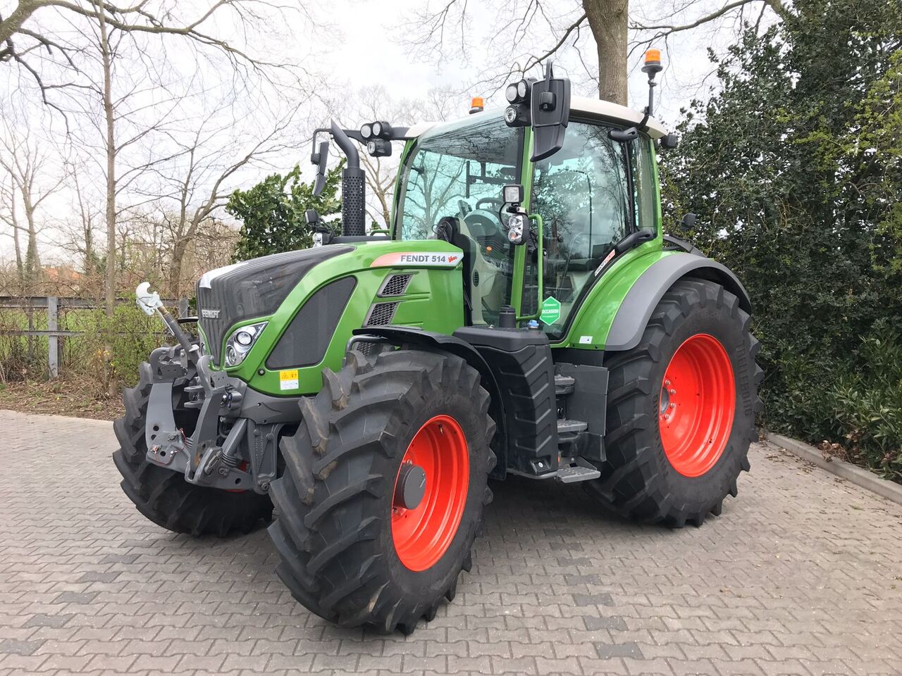 Fendt 514 Vario S4 ProfiPlus - Farm tractor: picture 1