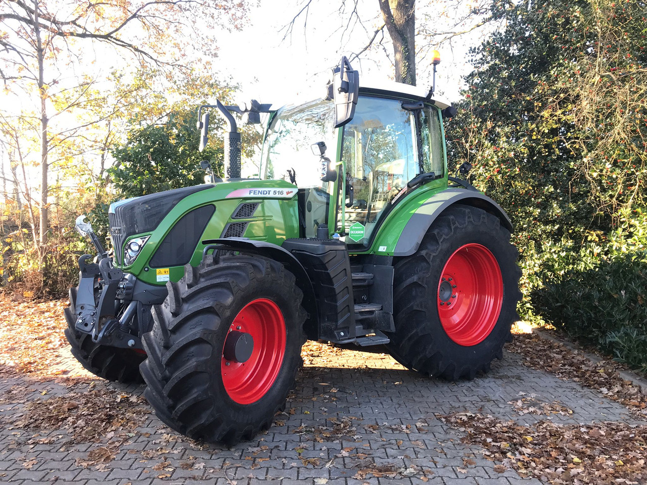 Fendt 516 Vario S4 ProfiPlus - Farm tractor: picture 1