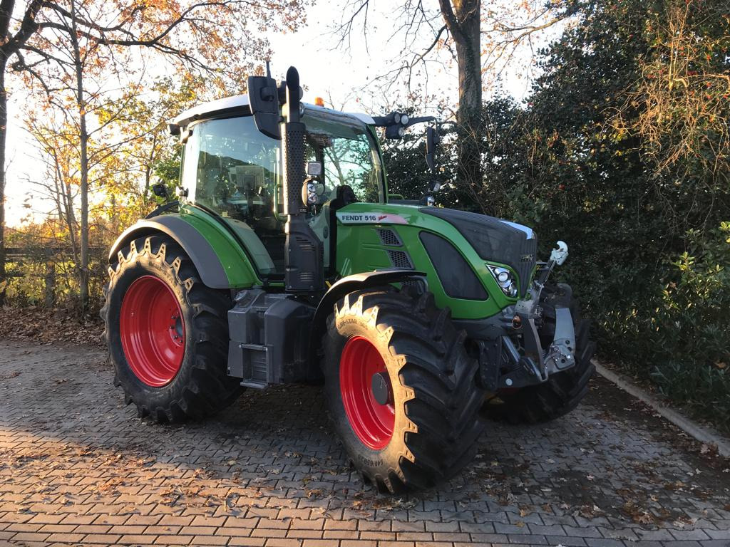 Fendt 516 Vario S4 ProfiPlus - Farm tractor: picture 3