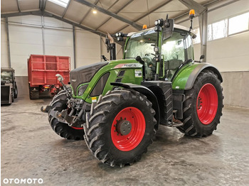 Fendt 718 Vario S4 - Farm tractor: picture 1