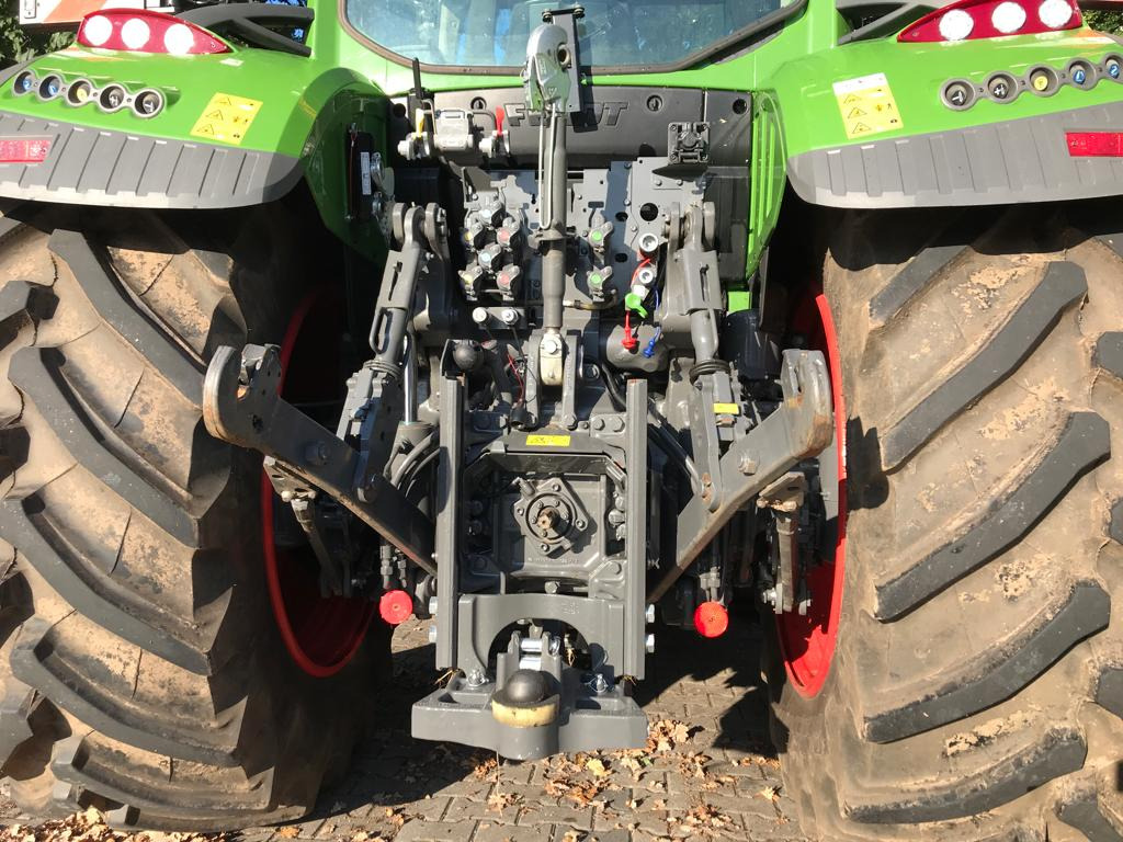 Farm tractor Fendt 724 Vario Gen6 ProfiPlus setting 2: picture 6