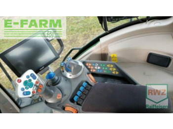 Farm tractor Fendt 824: picture 2