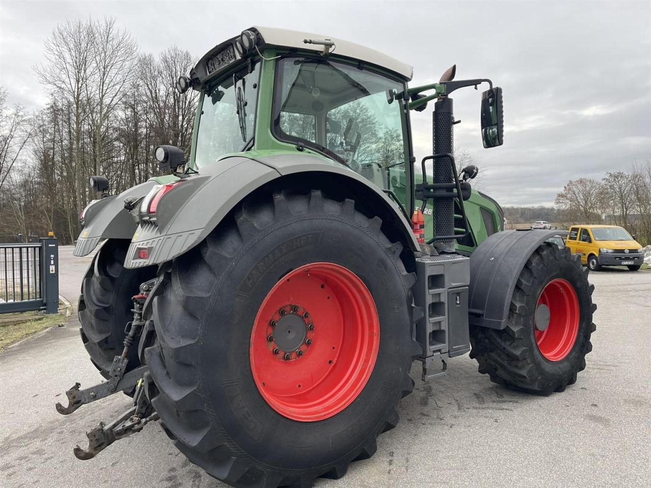 Fendt 828 Vario Profi Plus FZW GPS RTK - Farm tractor: picture 4
