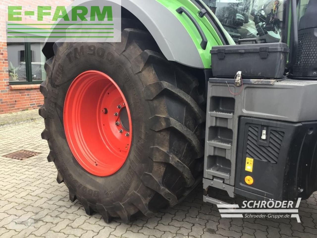 Farm tractor Fendt 828 vario s4 profi plus: picture 12