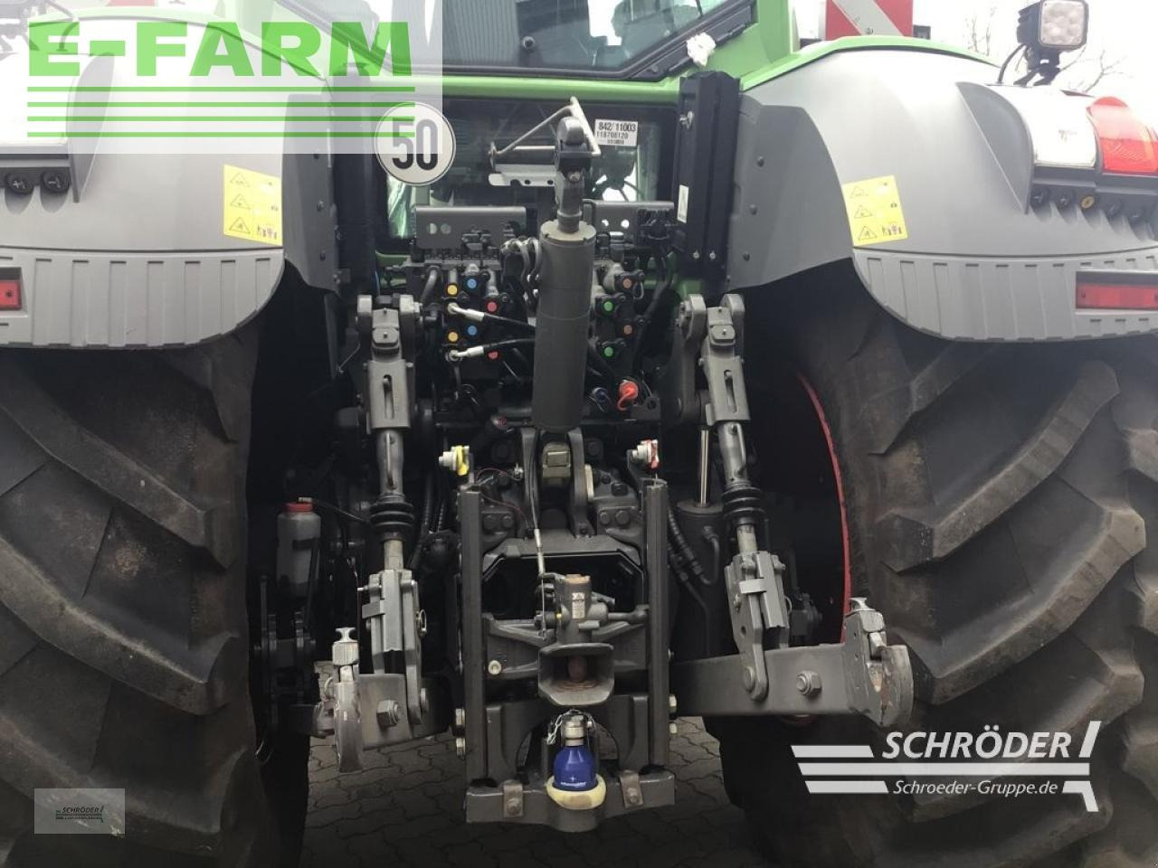 Farm tractor Fendt 828 vario s4 profi plus: picture 4