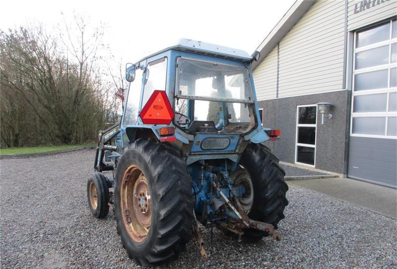 Farm tractor Ford 6600 med frontlæsser: picture 12
