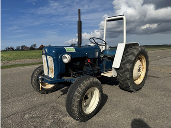 Ford Dexta - Farm tractor: picture 1