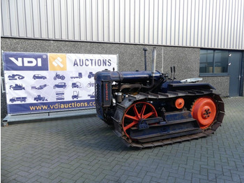 Tracked tractor Fordson P6 Crawler: picture 1