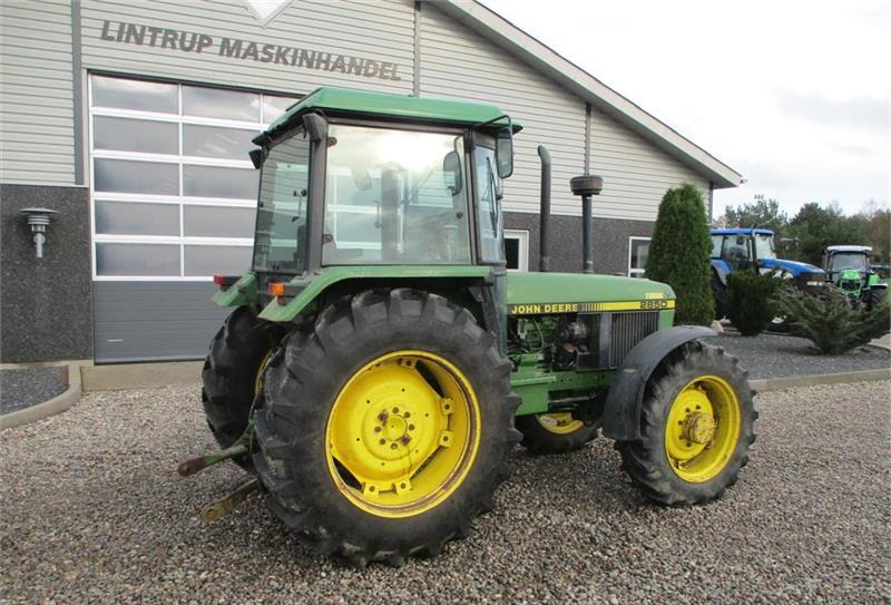 Farm tractor John Deere 2850 Med nye bagdæk på og orginale 50kgs frontvægt: picture 7