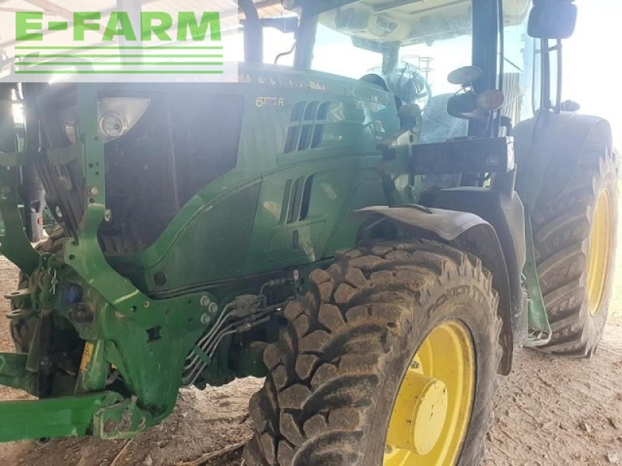 John Deere 6135r - Farm tractor: picture 2