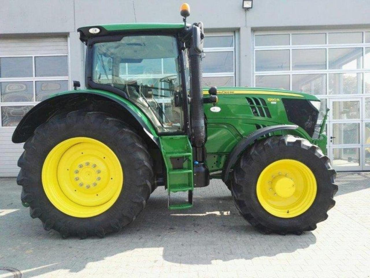 John Deere 6190 r auto powr - Farm tractor: picture 5