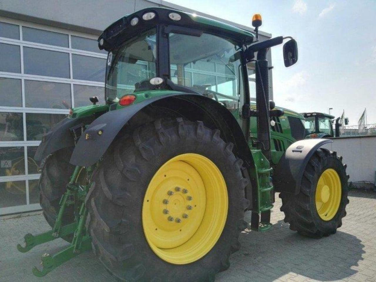 John Deere 6190 r auto powr - Farm tractor: picture 4
