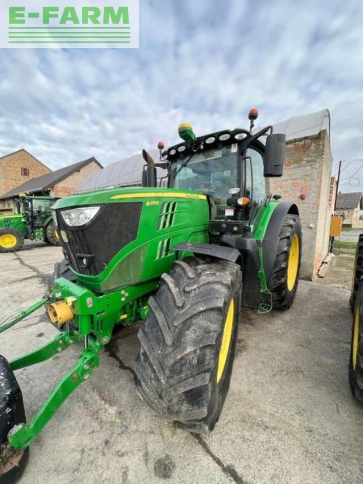 John Deere 6215 r - Farm tractor: picture 5