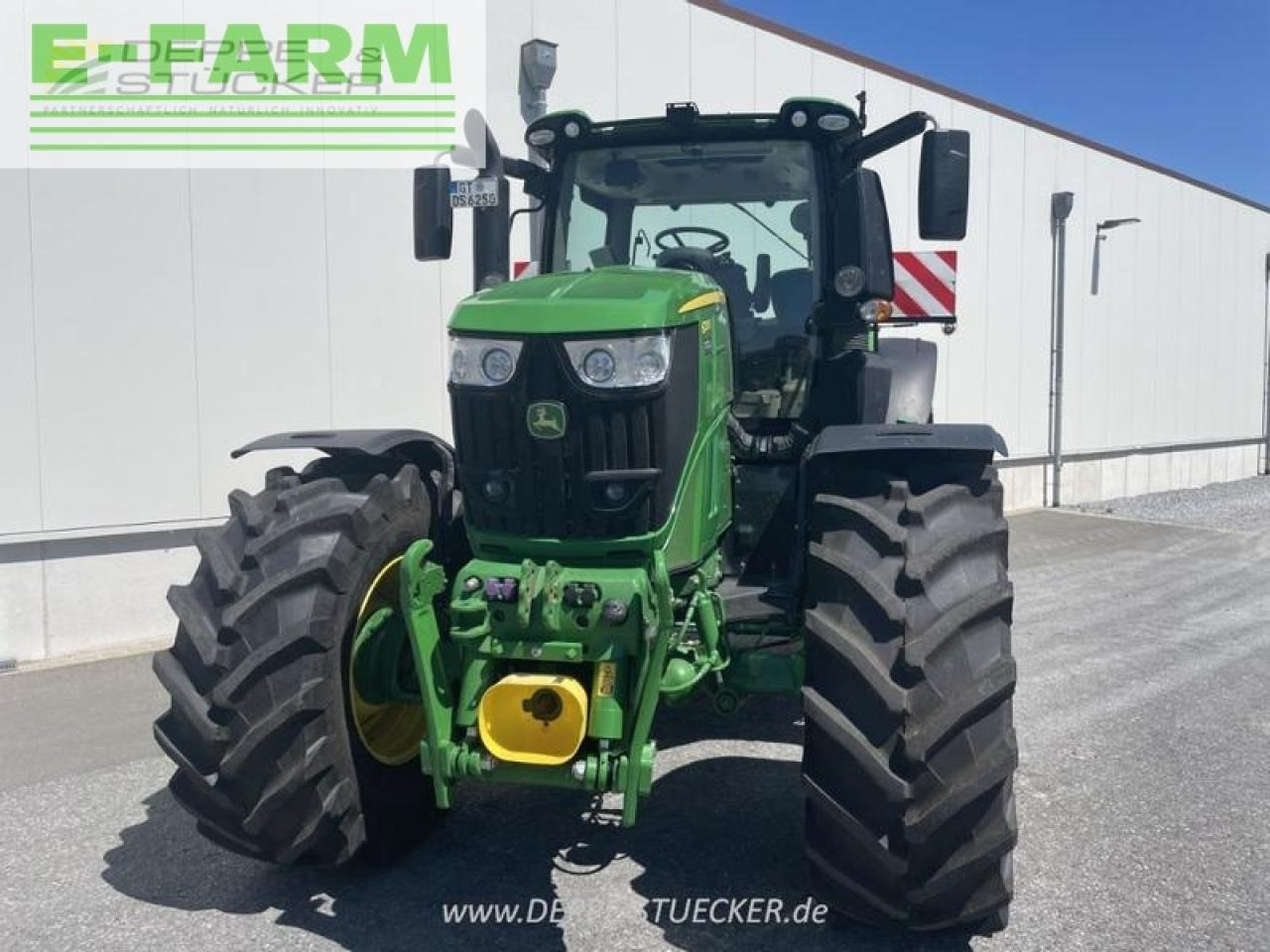 Farm tractor John Deere 6250r: picture 11