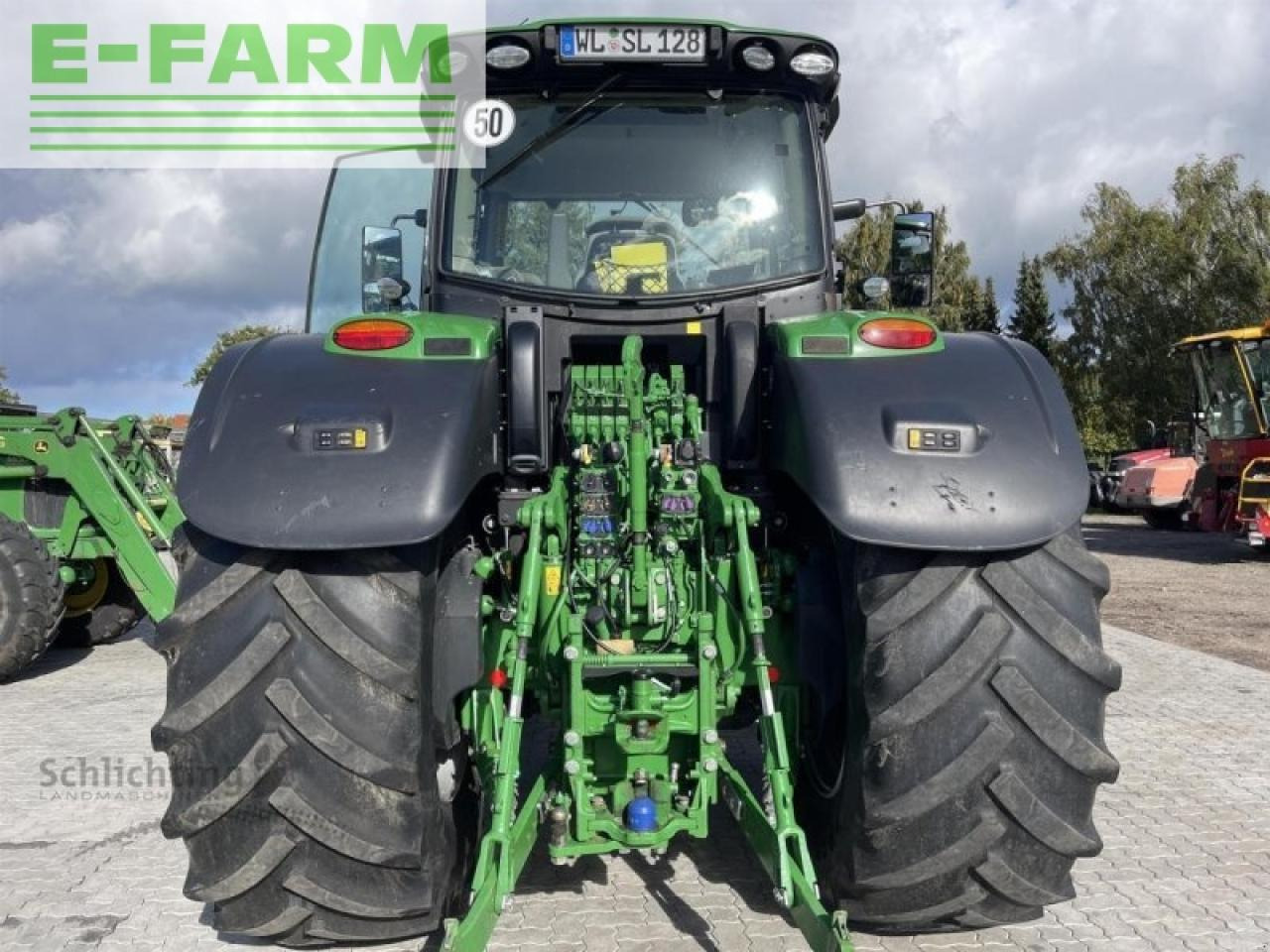 John Deere 6250r - Farm tractor: picture 4