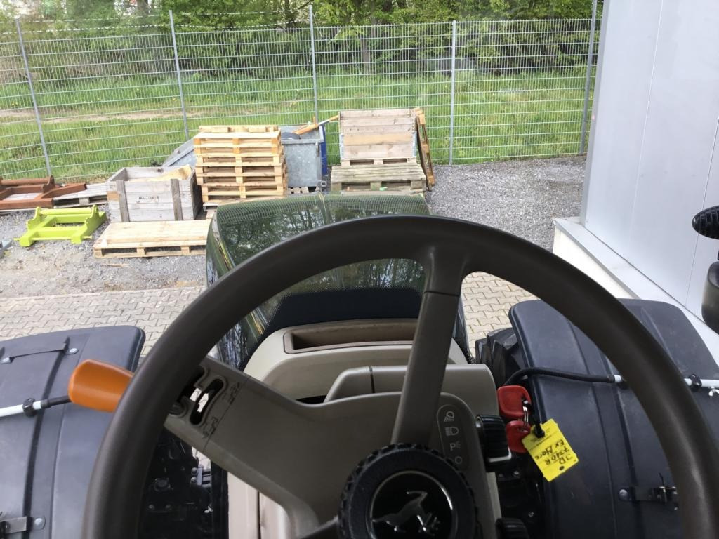 Farm tractor John Deere 7310R - 06E0RW (MY16): picture 17