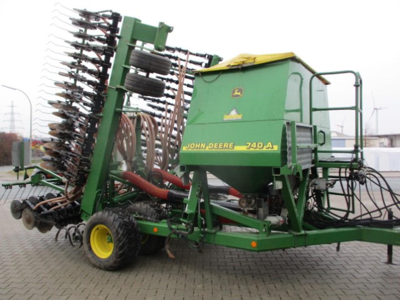 John Deere 740 A Isobus - Seed drill: picture 5