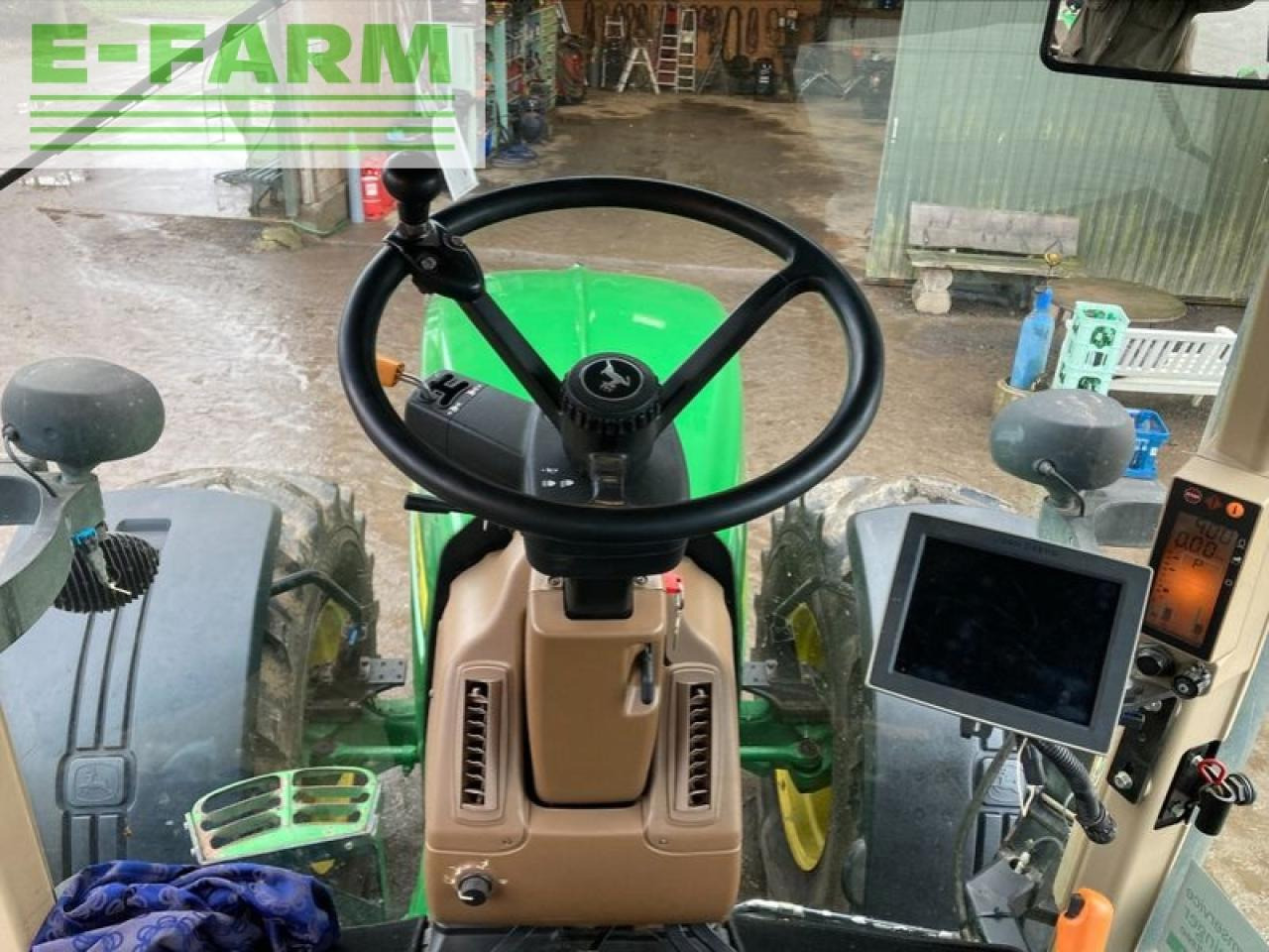 Farm tractor John Deere 7730: picture 6