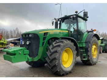 John Deere 8530 AutoPower  - Farm tractor: picture 1