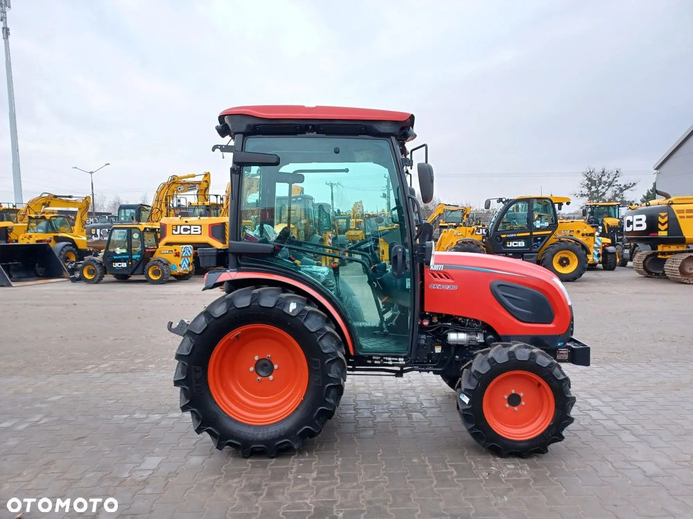 New Farm tractor Kioti CK4030C: picture 6