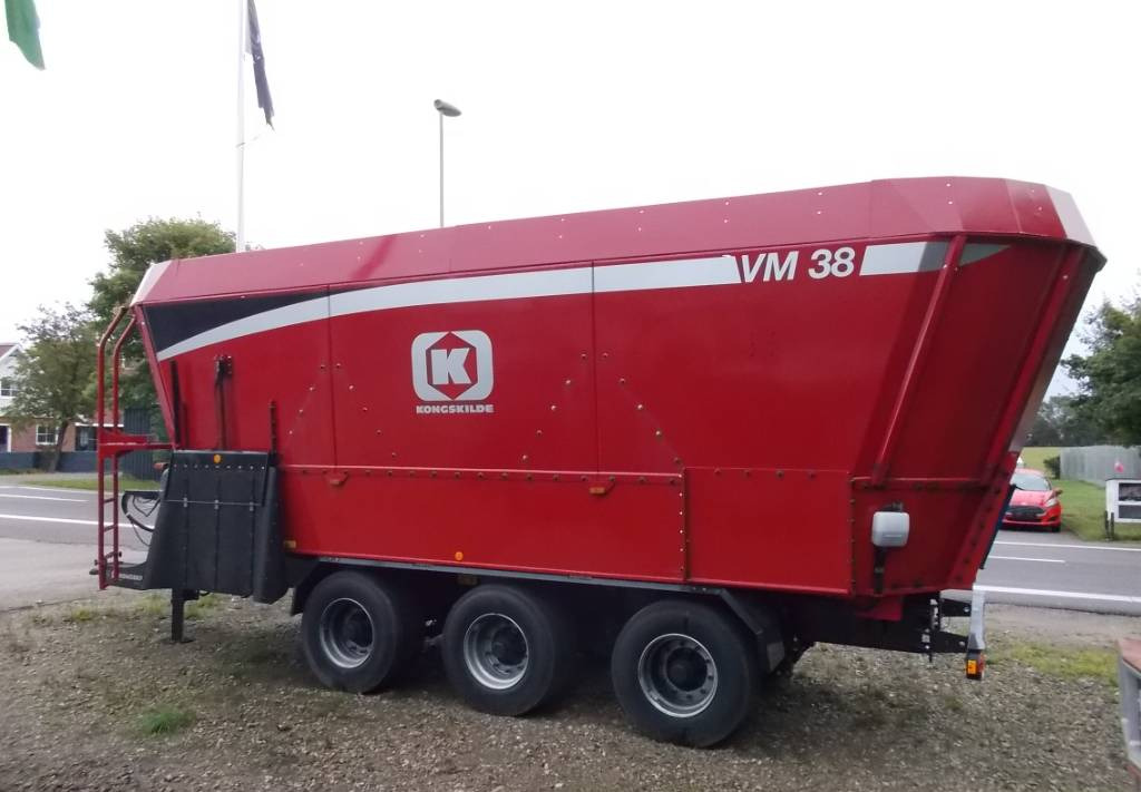 Kongskilde VM 38-3  - Forage mixer wagon: picture 5