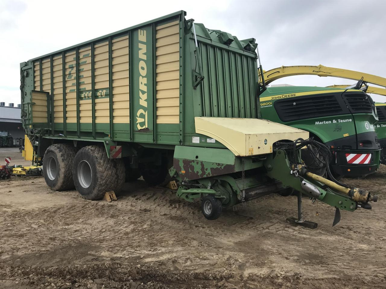 Krone ZX 450 GD - Self-loading wagon: picture 1