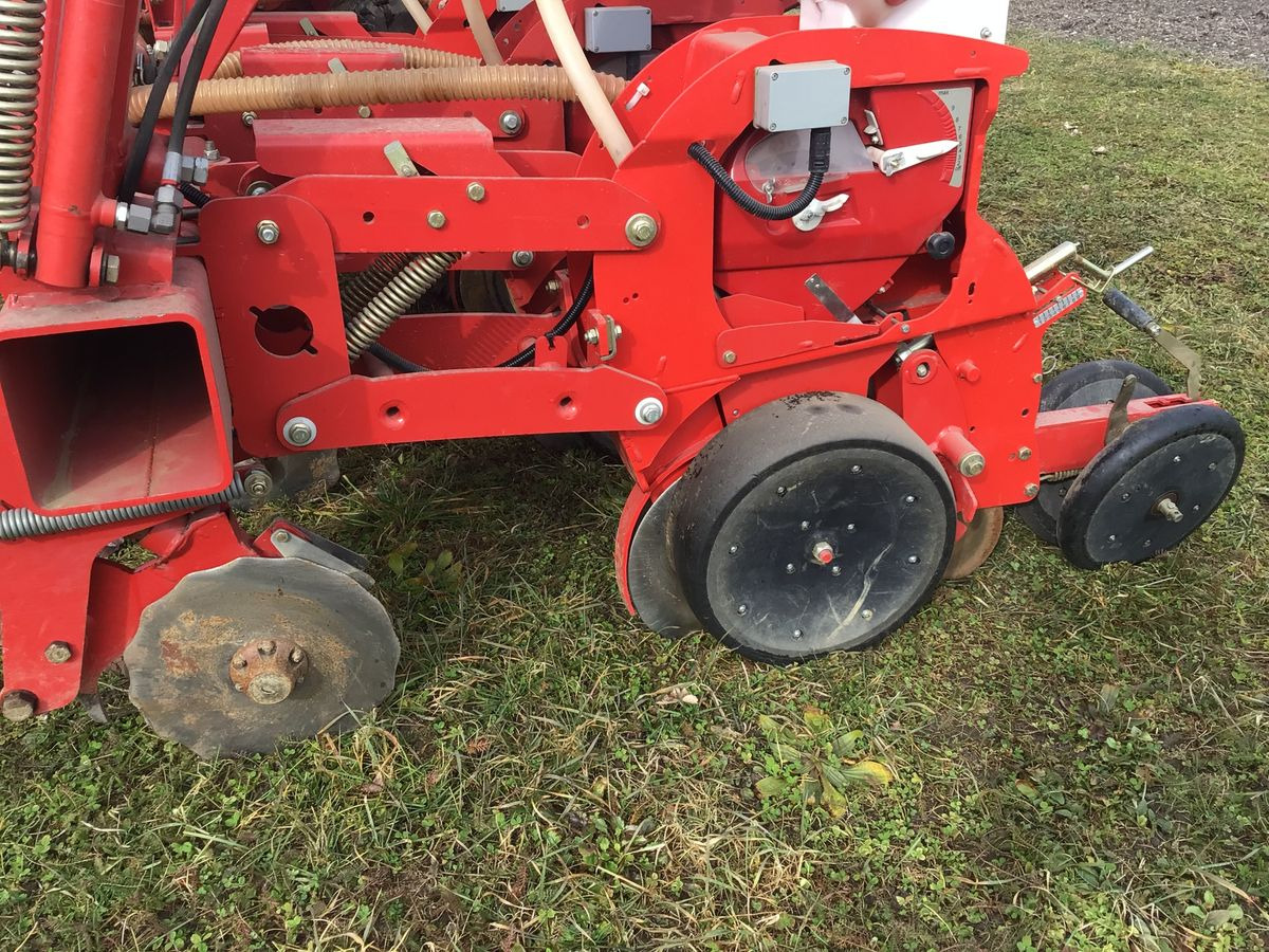 Kverneland Optima hd e-Drive  - Precision sowing machine: picture 5
