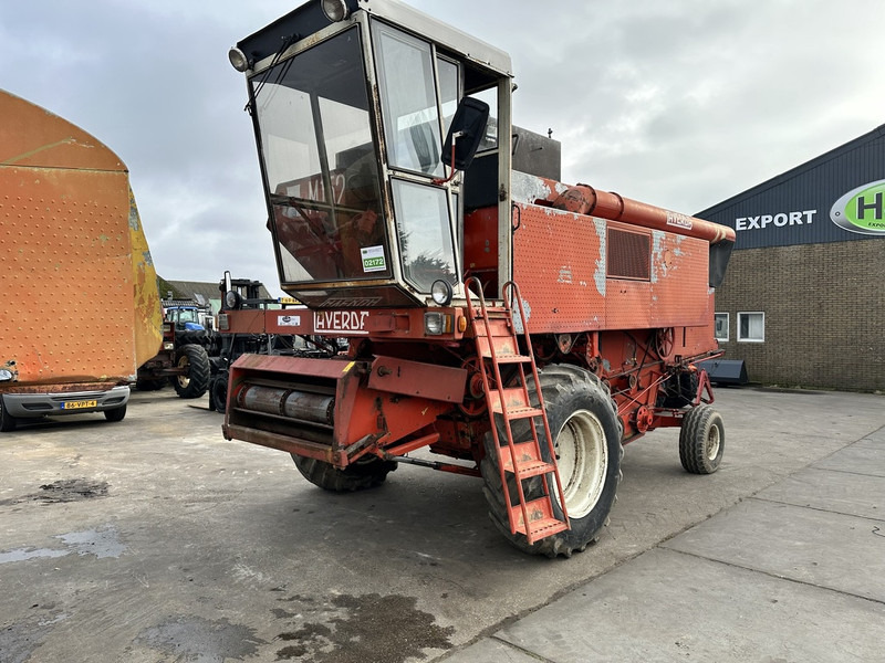 Laverda M152 - Combine harvester: picture 2