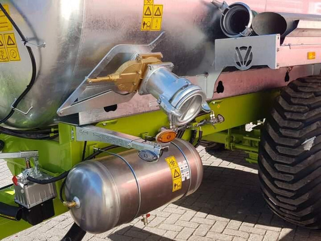 New Slurry tanker MB100 watertank: picture 6
