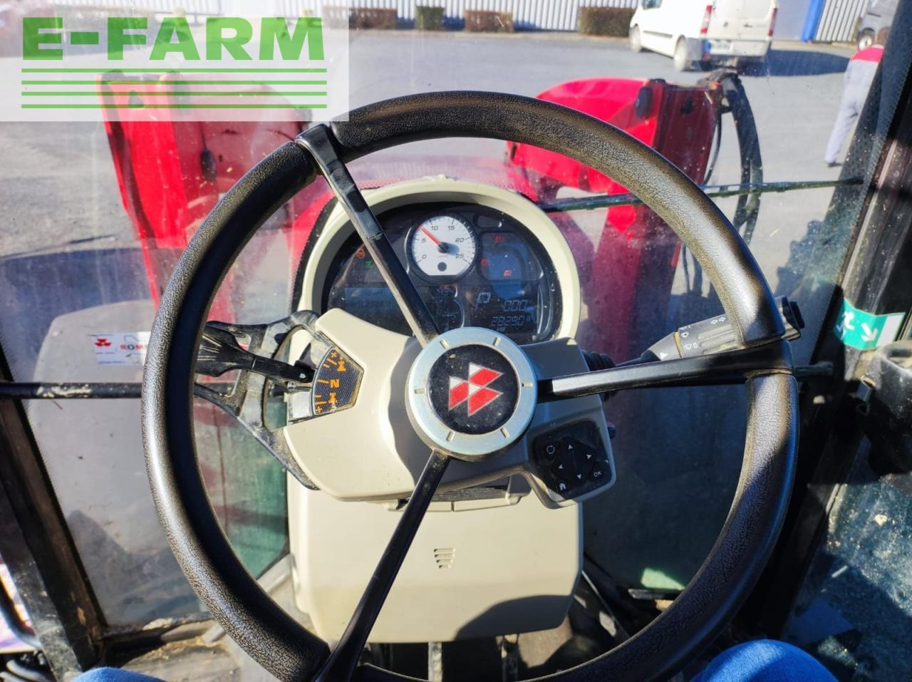 Farm tractor Massey Ferguson 6713 s: picture 7