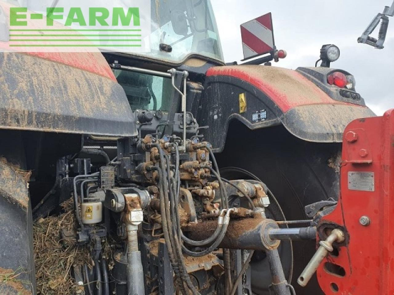 Farm tractor Massey Ferguson 8730: picture 5